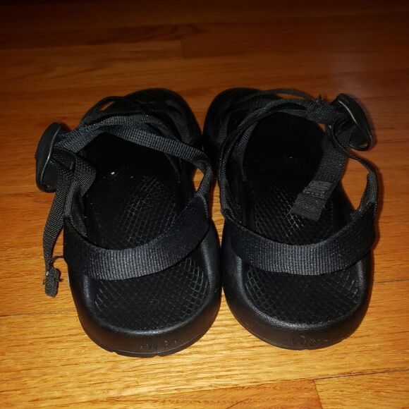 Chaco Black Strappy Sandals - Picture 4 of 7